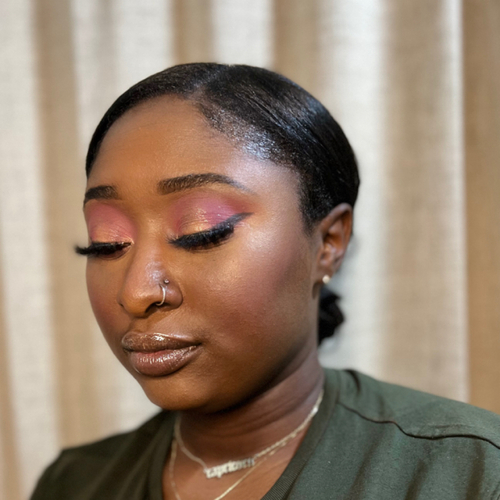 Soft glam & halo eye