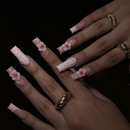 🌸