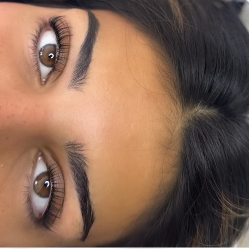 Lash lift and tint