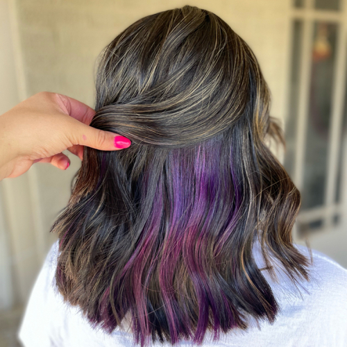 Subtle highlights with a purple peekaboo surprise 😈