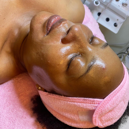 Oxygen Glass Facial 
