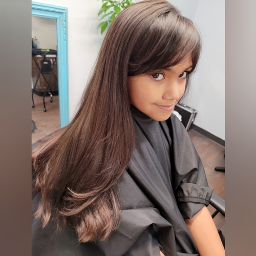 Kid's Cut & Style (Bangs & Facial Framing) 