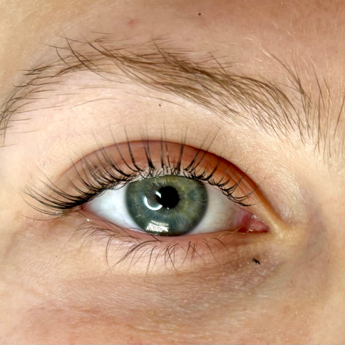 Lash lift and tint