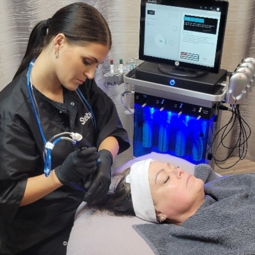 Hydrafacial training 