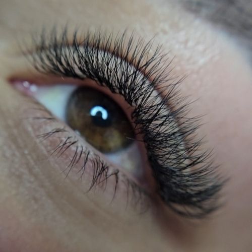 Lashes