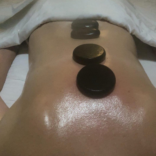 Relaxing back facial treatment 