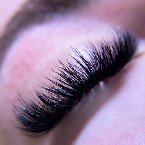 Mega Volume with a little bit of glitter.