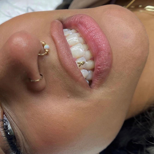 Playboy Bunny Tooth Gem 💎// 18k Gold 