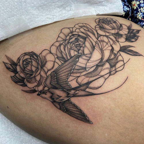Memorial piece on thigh area 