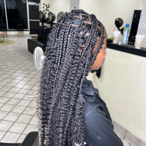 Bohemian Knotless 