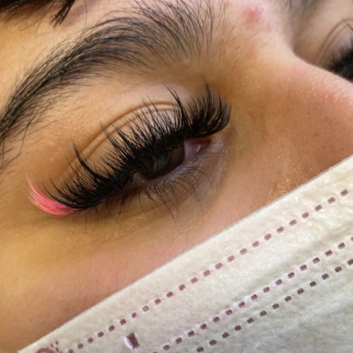 Pop of pink wispy volume set 