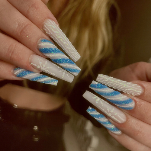 Nails by Nalee