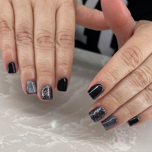 Gel manicure 