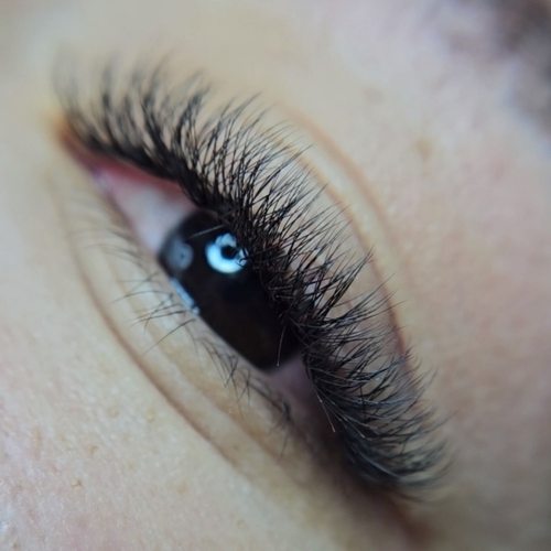 Lashes