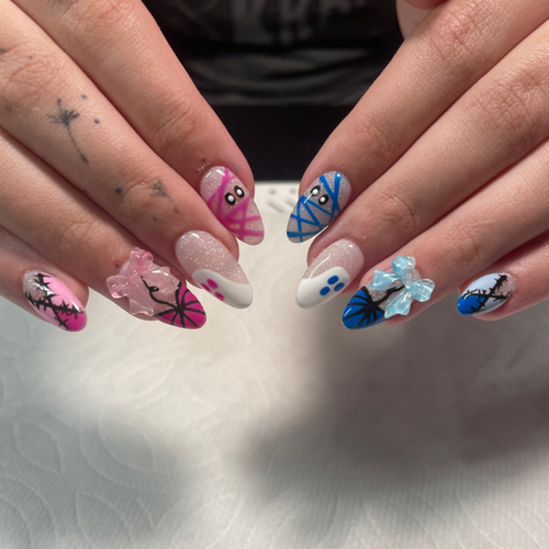 Baby shower spooky nails 