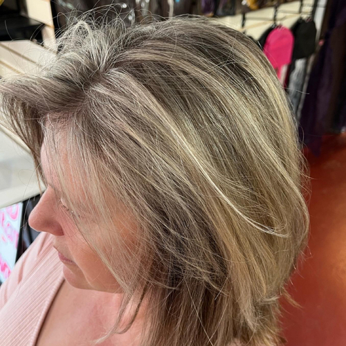Growing out the base color while adding in Highlights & Lowlights eases the transition; From an all over color to a more natural look!