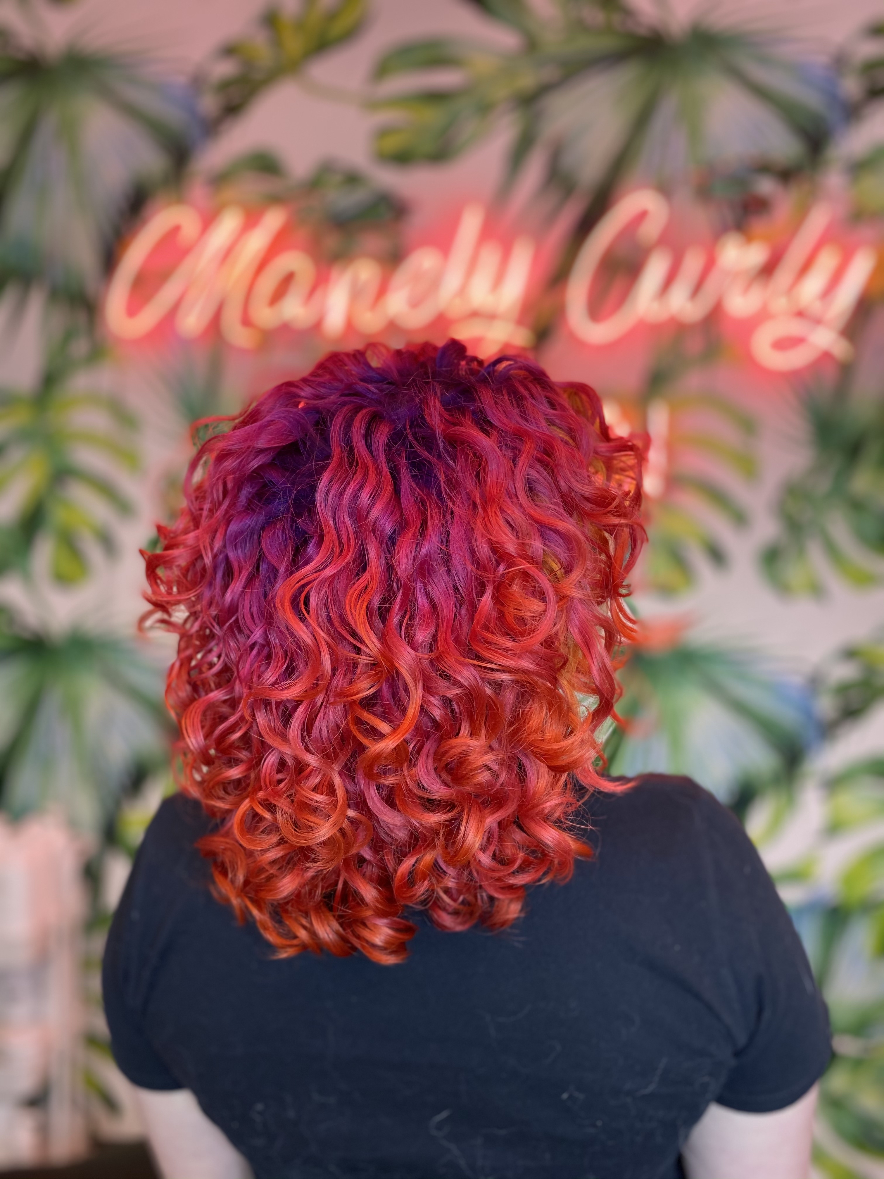 Best hairdressers specialising in cutting curly hair in Pevensey, Bognor  Regis