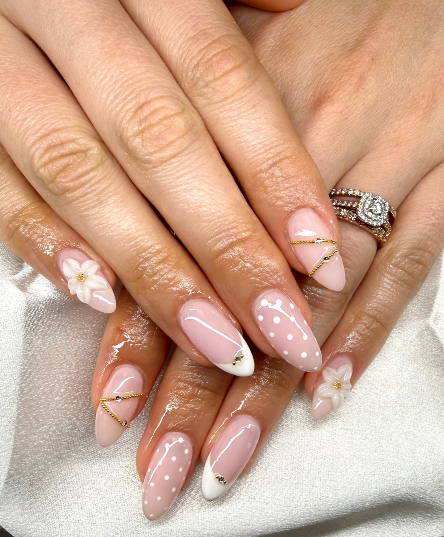 Hideaway Naturals Non-toxic Nail Spa