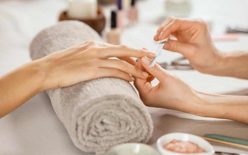 Classic Manicure