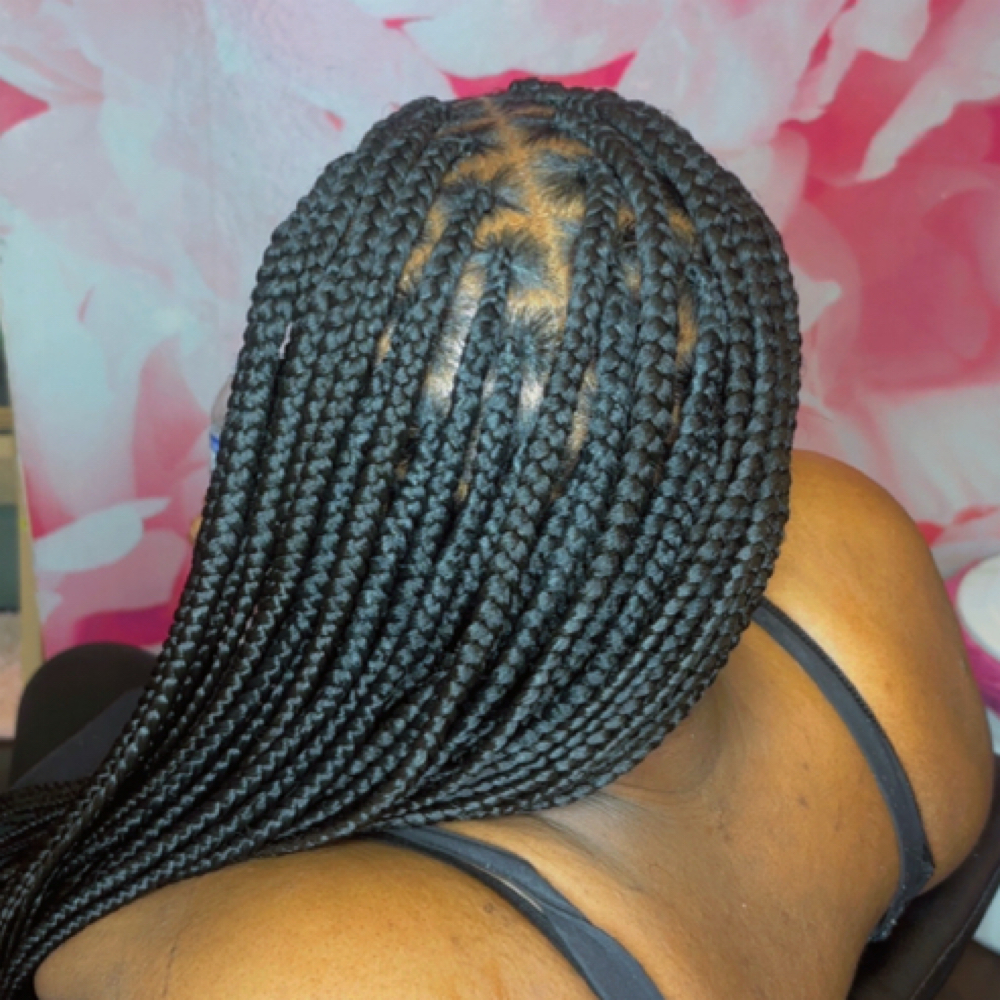 Traditional Box Braids at Everything Braids in Maitland, FL