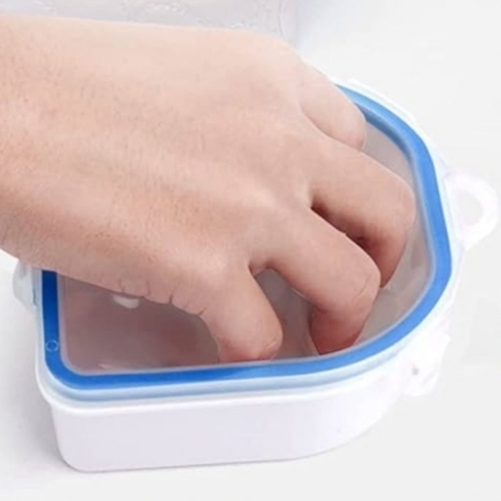 Foreign Soak Offs (Not My Work) at The Beauty Lair in Nacogdoches, TX