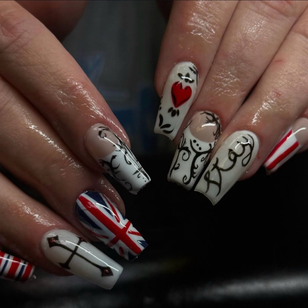 Freestyle Art at Sunshine Nails in Rogersville, TN