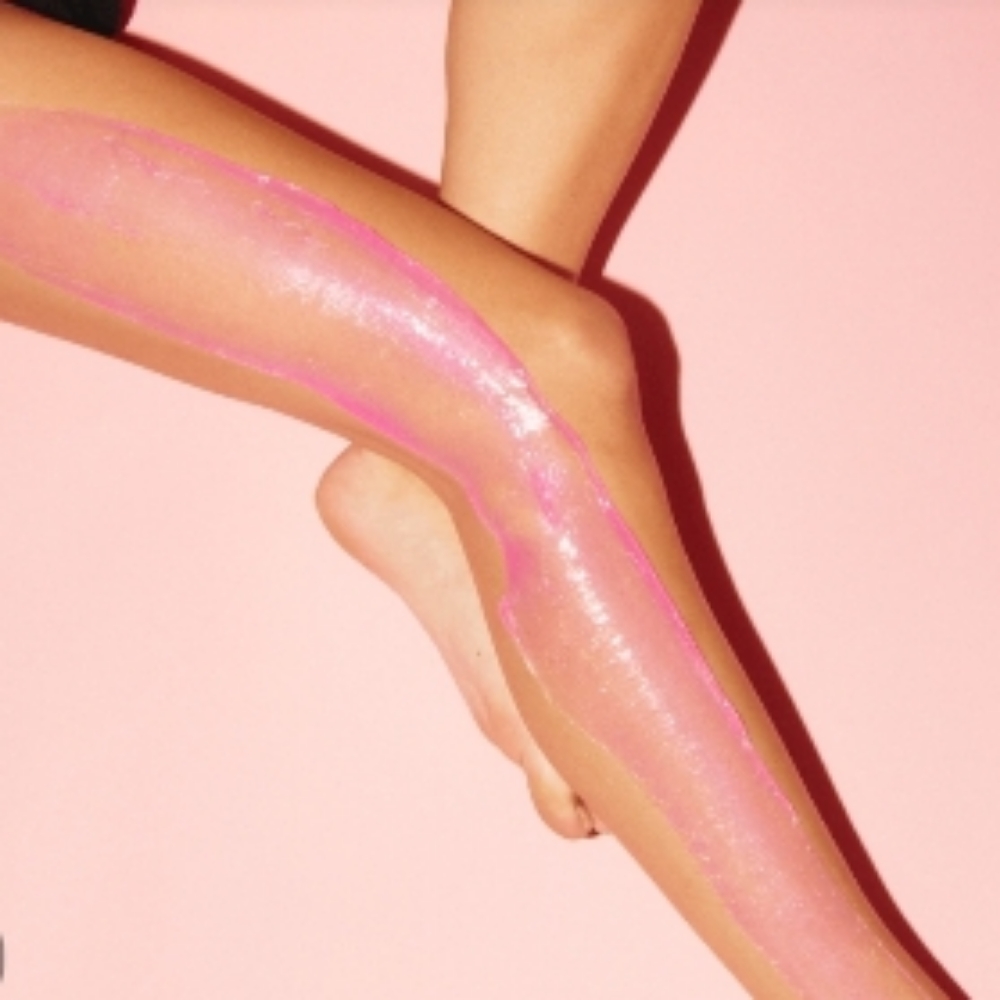 Full Leg Wax at Glow Getter in Bucyrus, OH