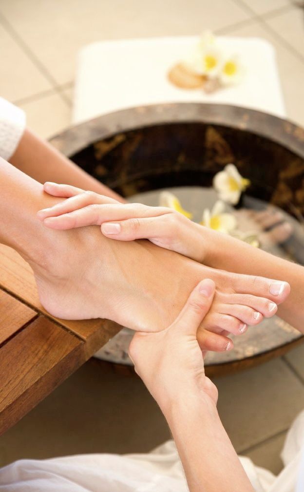Deluxe Pedicure
