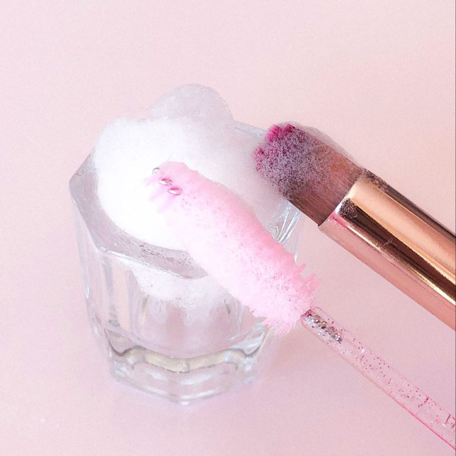 Lash Extention Removal at lillyrosebeauty in Murrieta, CA