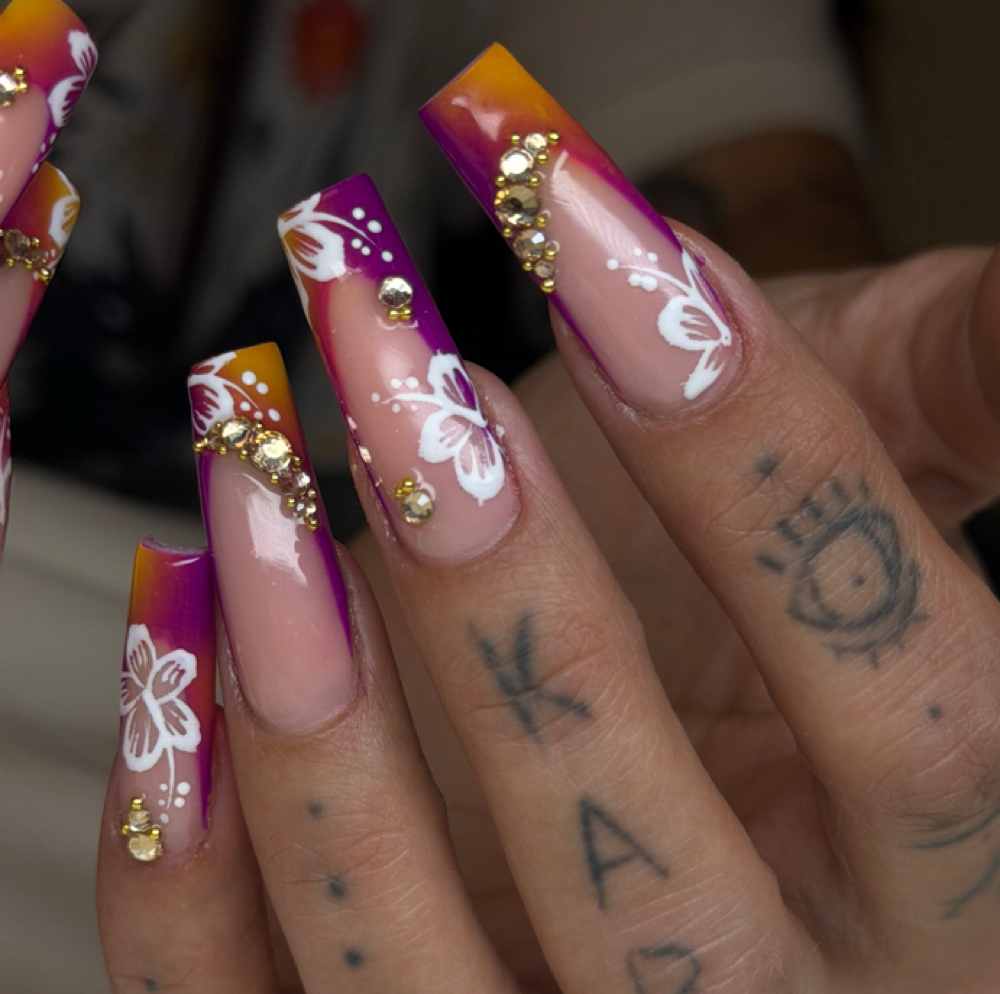 Hard Gel Full Set w/ Kat J. at The Honey House - Nail and Lash Studio in Spring Hill, FL