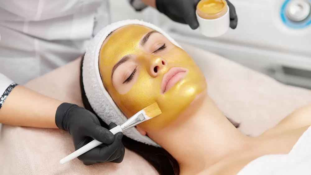 Brightening Facial