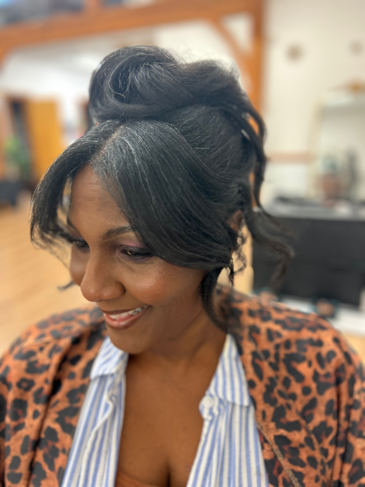 Makeup at Dympeacebeauty in Slidell, LA
