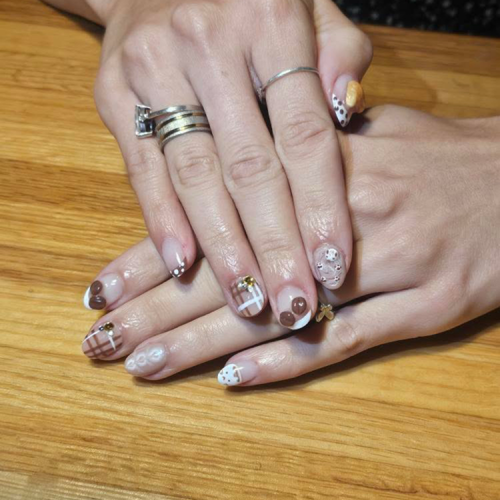Detail art at Zaza nails LLC in Junction, KS