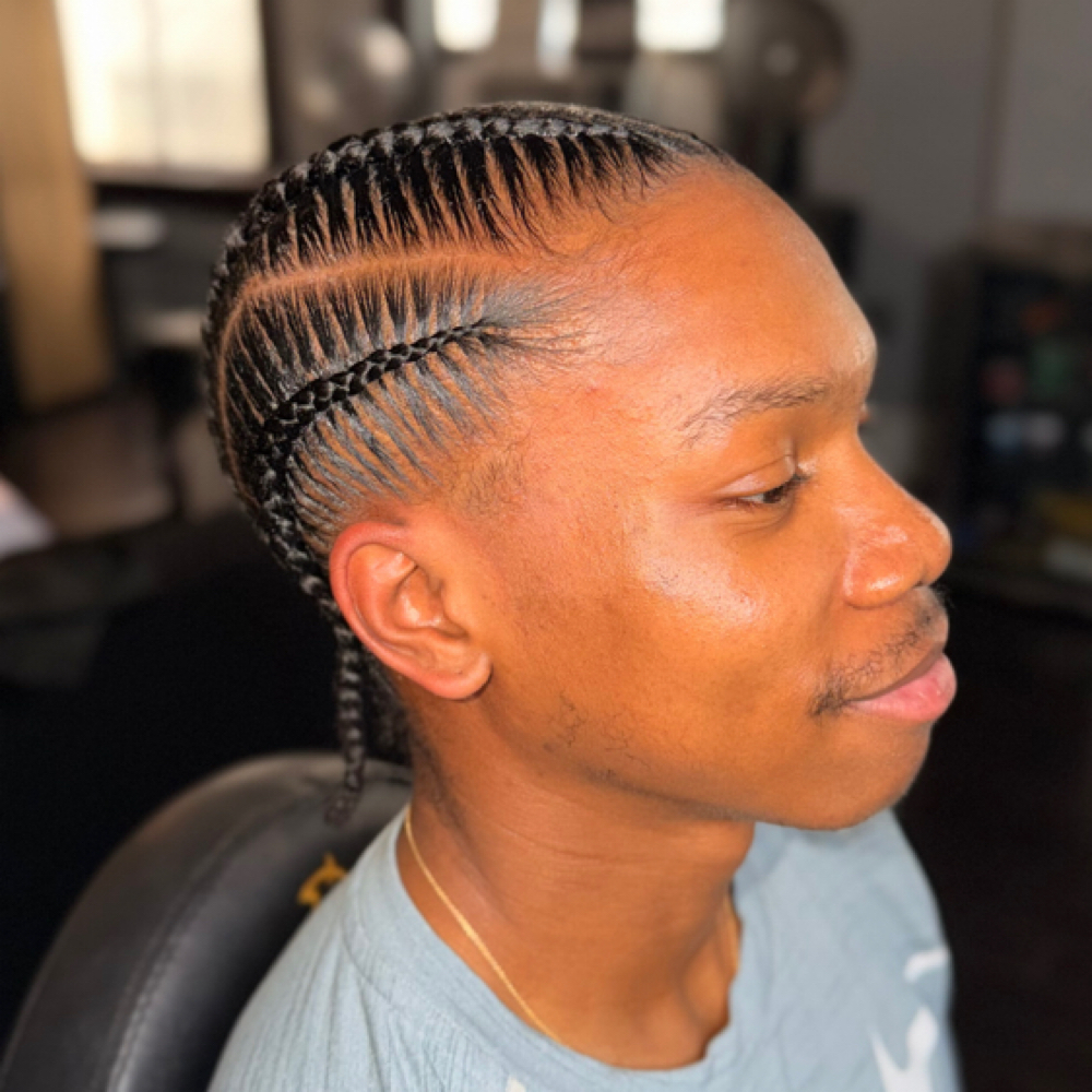4 Stitch braids at Brittany at The Bella Lounge in san antonio, TX