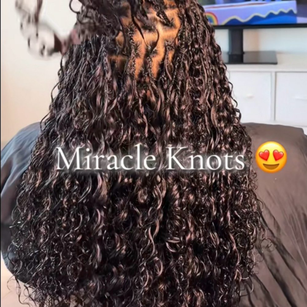 Miracke Knots at Kids And Teens Braiding Center in Clinton, MD