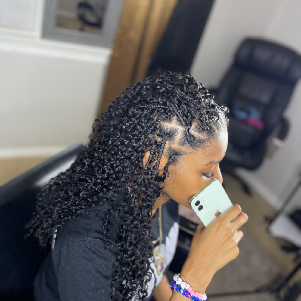 Miracle Knots (Human) at The Legacy Brand in Sandston, VA