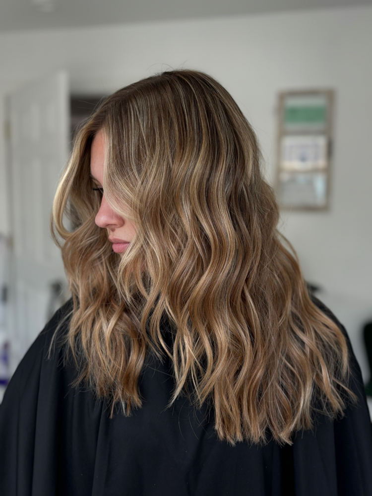 Shampoo & Blowout