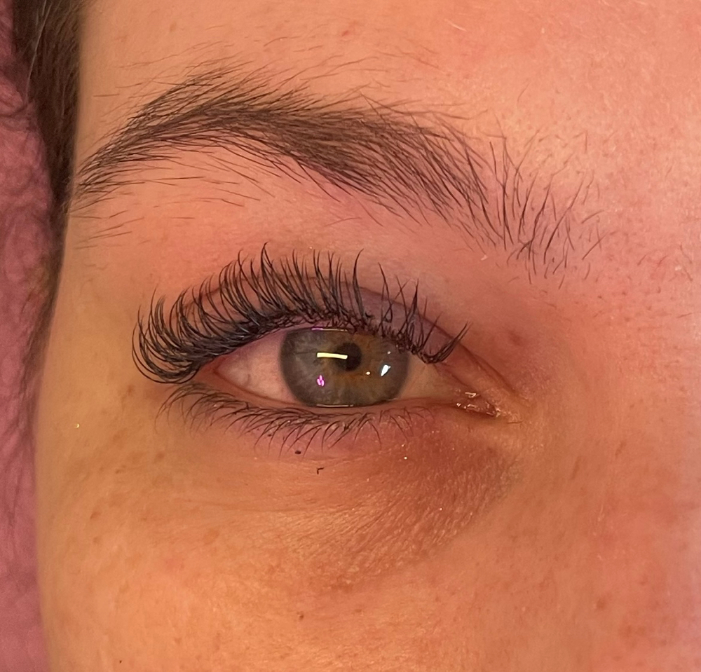 Classic 4 Week at Beauty By Bailey in Rhome, TX