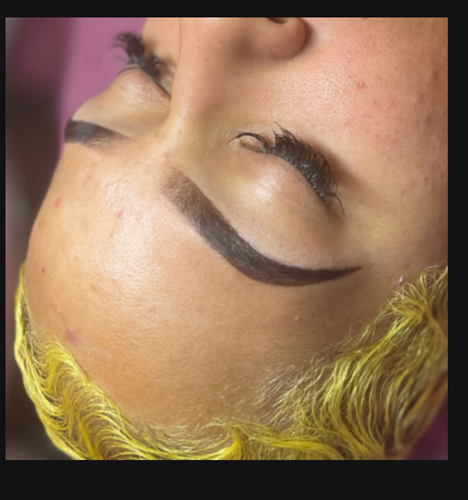 Henna Brow and Wax
