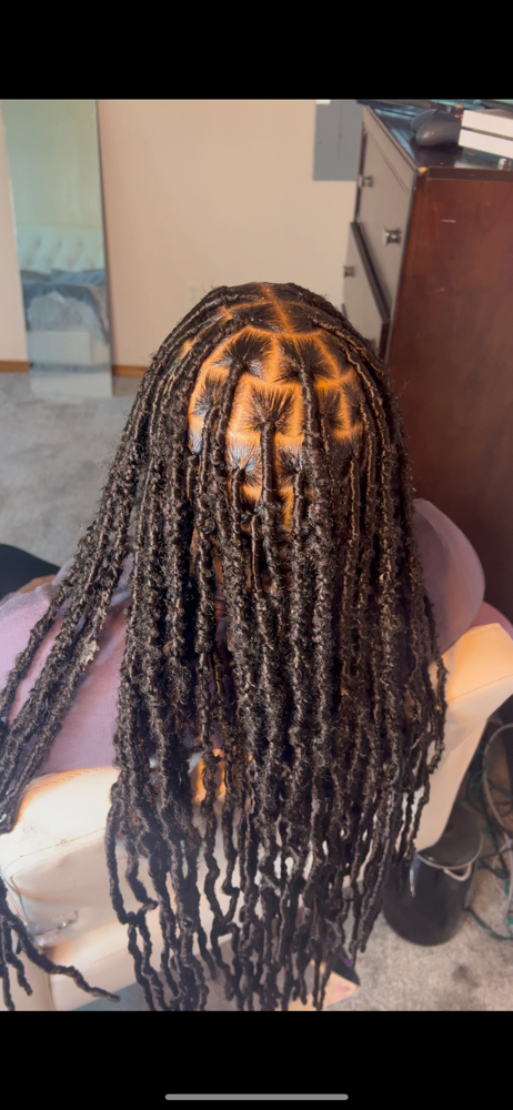 Shmedium Soft Locs