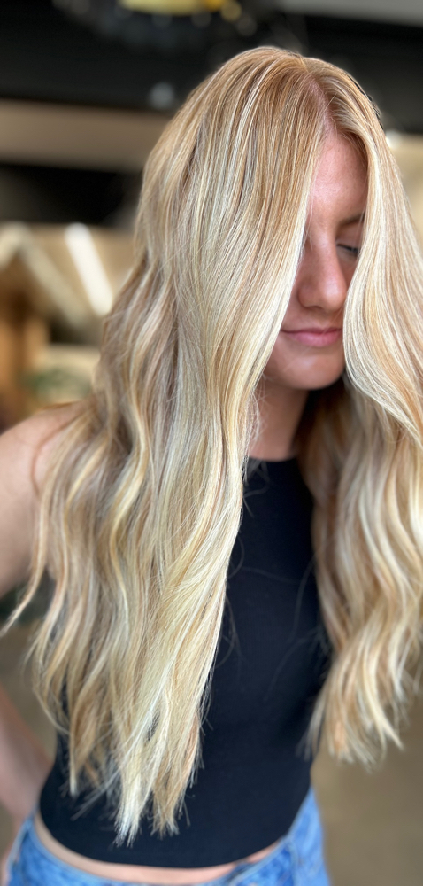Luxe Custom Blonding