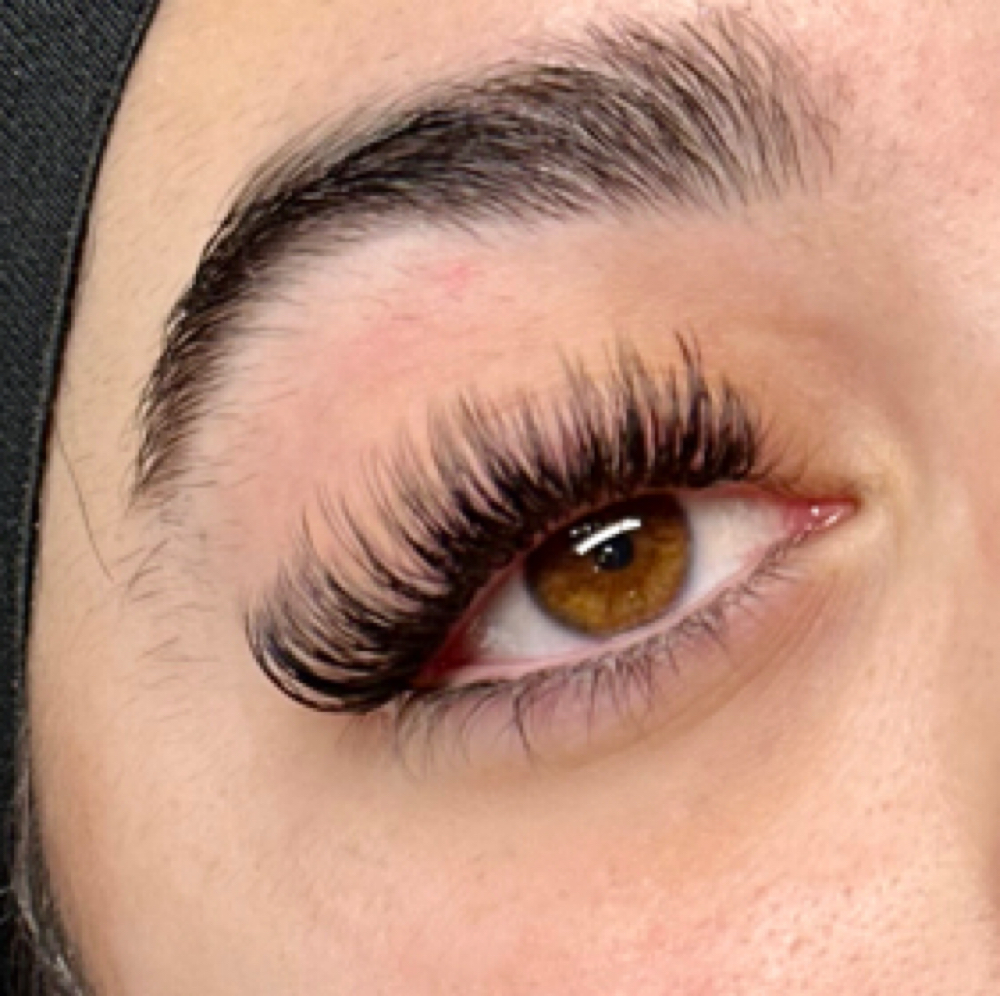Wispy Volume at Lashes.byesther in West Haven, CT