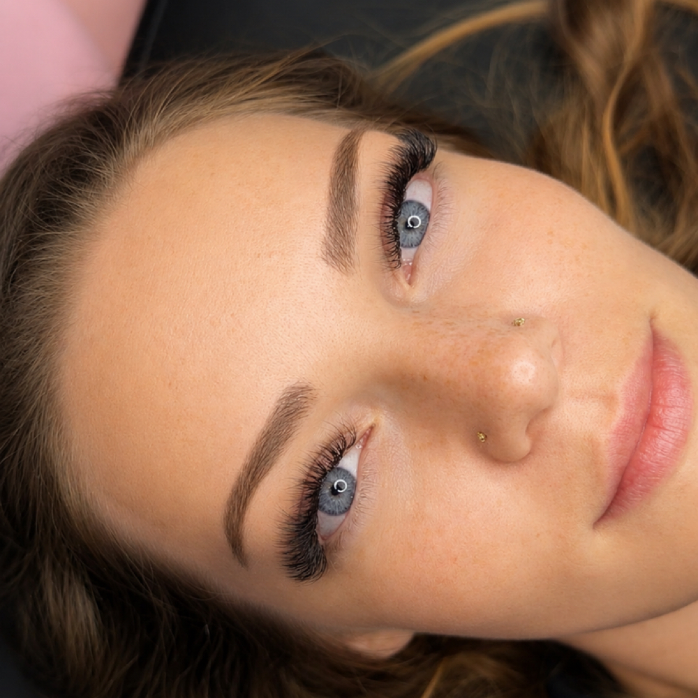LASH EXTENTIONS FULL SET at Lush Lashes in Laurel, MS