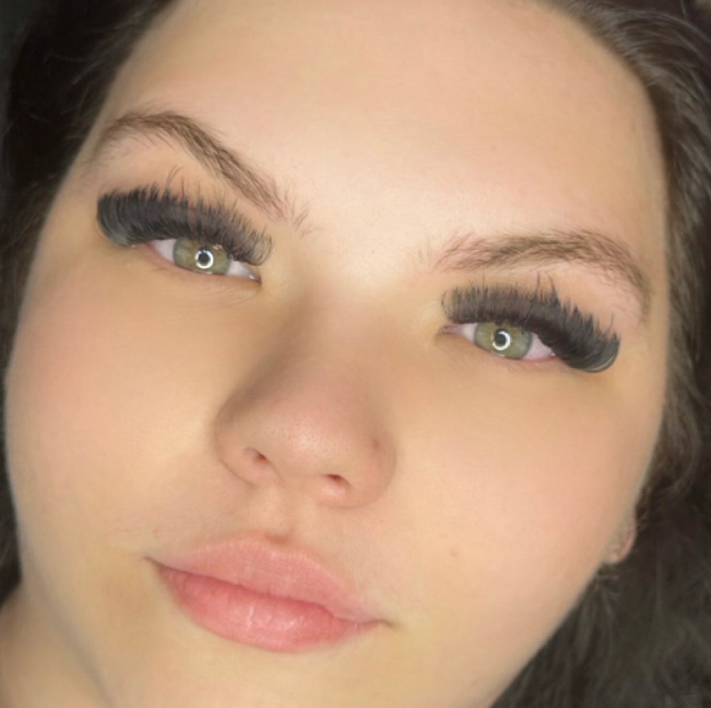 LASH EXTENTIONS FULL SET at Lush Lashes in Laurel, MS