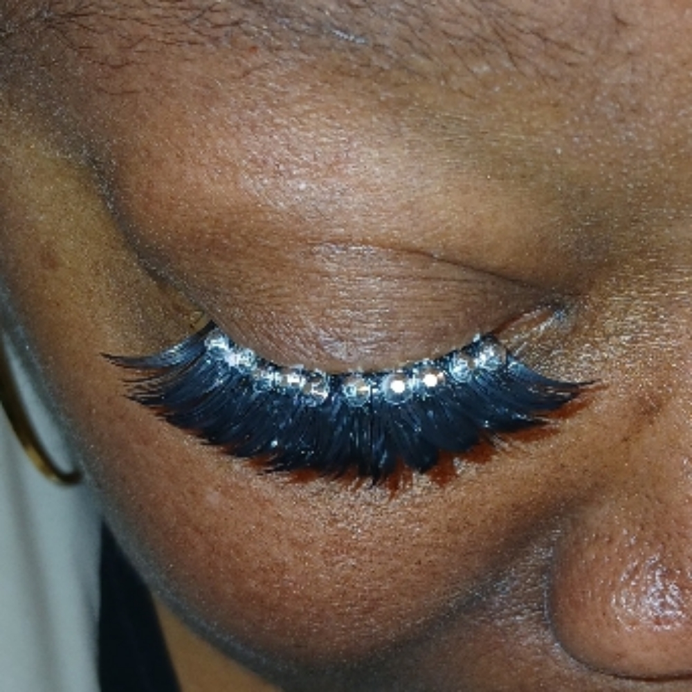 Cluster Lashes with Rhinestones at Traces of Me LLC in Shawnee, KS