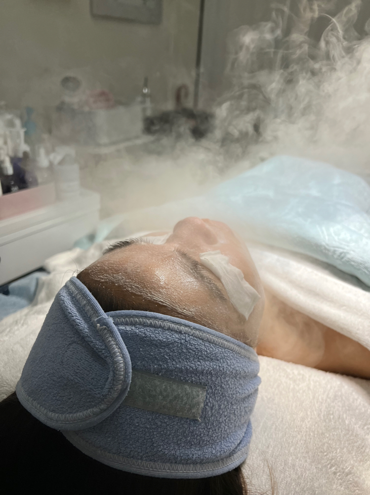 VIP Hydro Facial (Oxygen & H.J.Mask