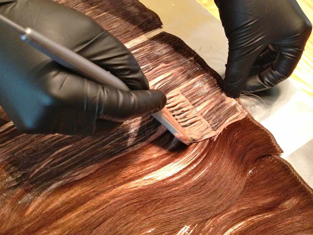 Extensions/ Wig Dyeing