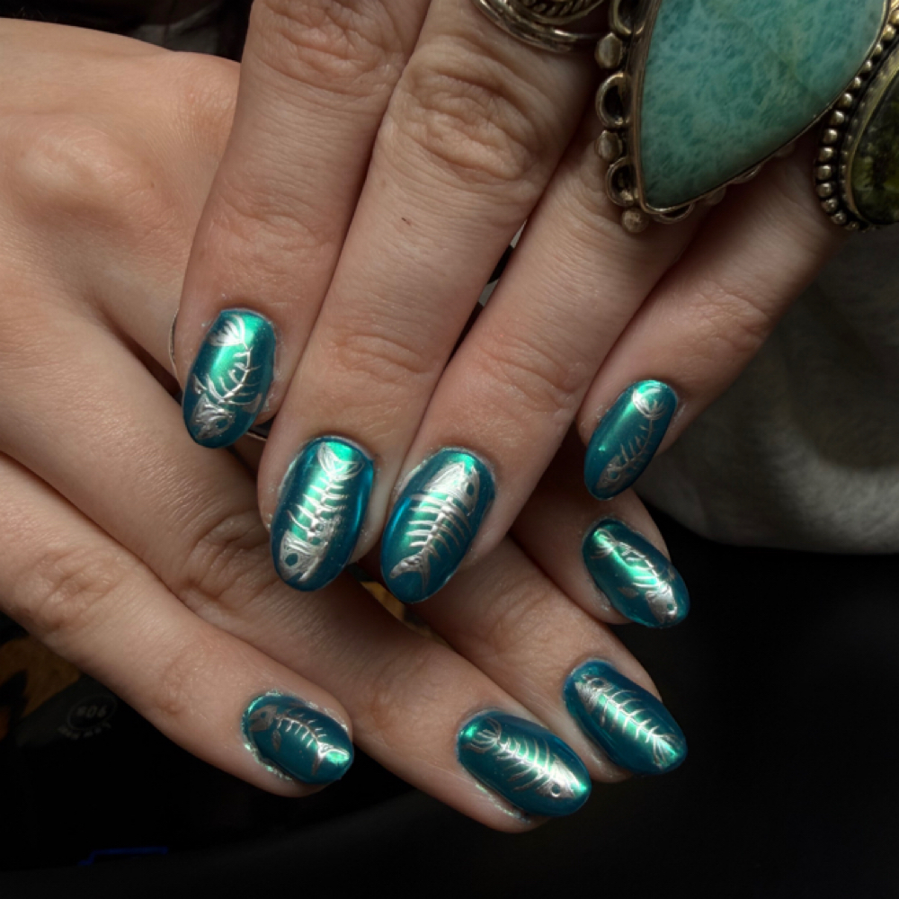 Full Set - Short at Nail Emm Up in Garden city, ID