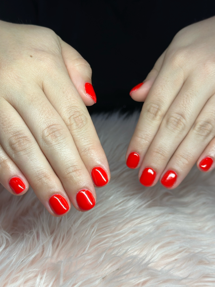 Structured Manicure