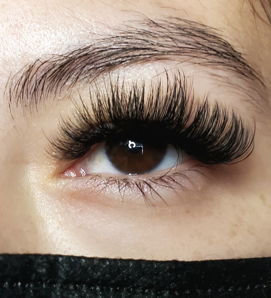 Mega Volume Luxury Lash Full Set